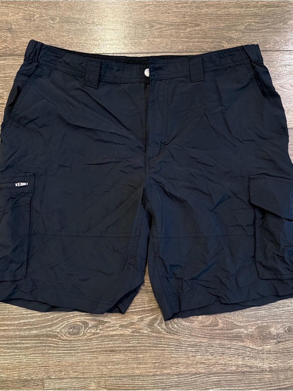 Columbia Black Cargo Shorts with Utility Pockets